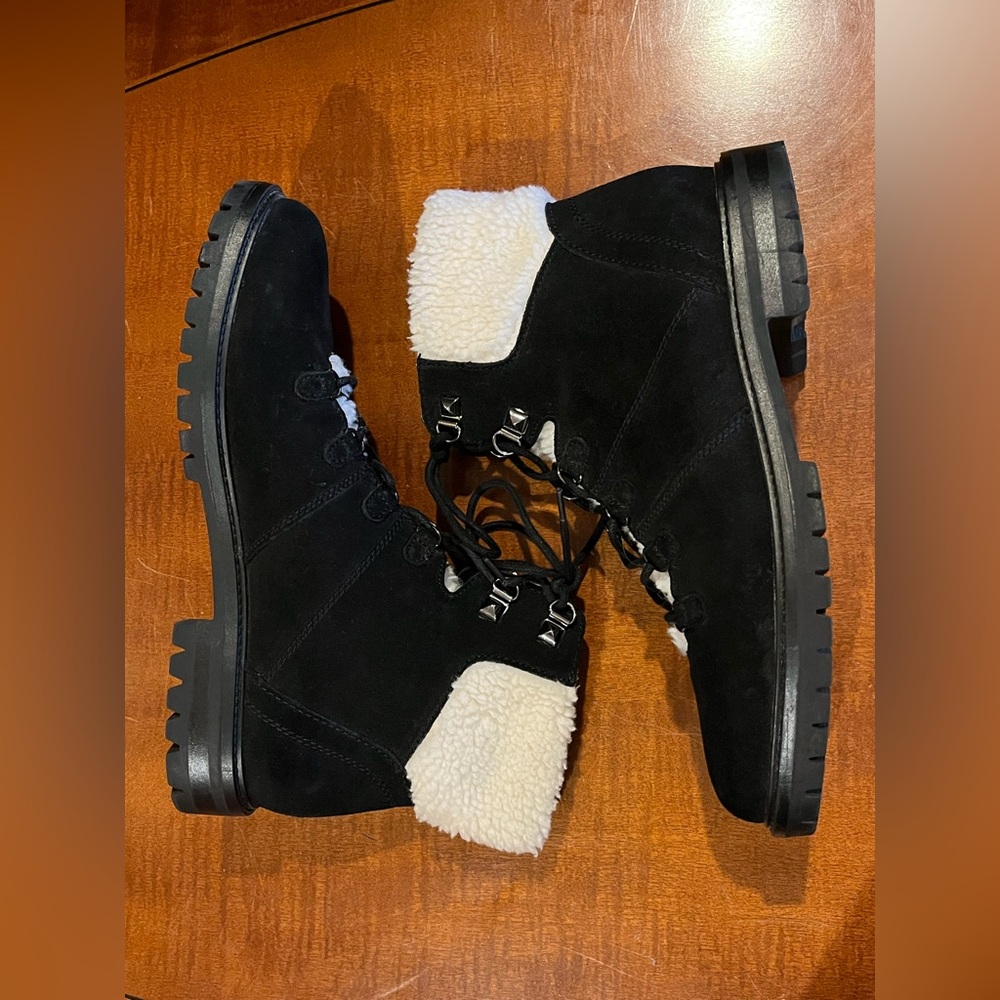 Marc Fisher Hopee Booties black suede w/ white faux fur/ Sherpa trim Lug sole 10 - Picture 6 of 12